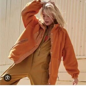 Free People Hit the Trails Fleece Jacket- Toasted Coconut Size Small